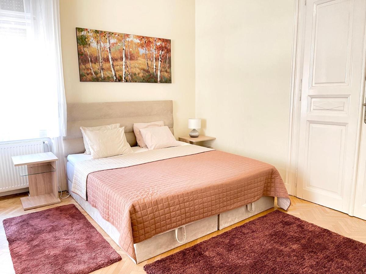 Apartamento Isabelle Residency - Balcony & A.C Budapest Exterior foto
